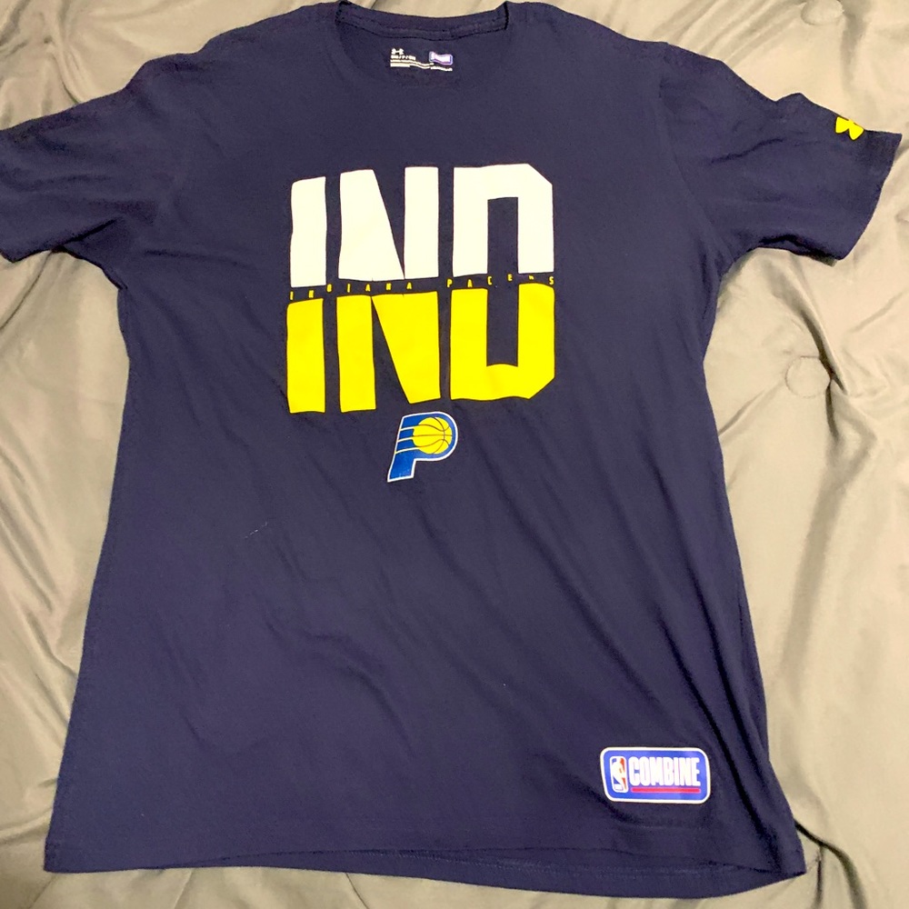 Men’s Under Armour Loose Fit Heatgear Pacers Combine T-Shirt Size: Small